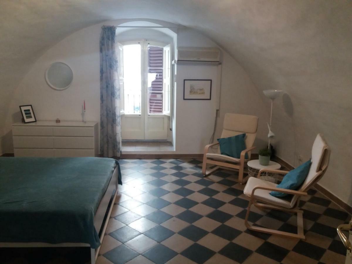 Casa Vacanze "Boccasile" Bari Bagian luar foto